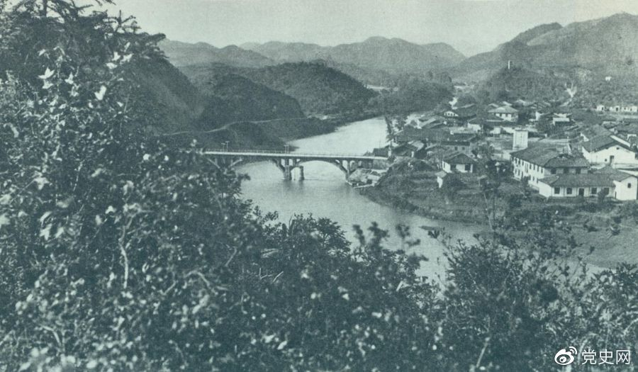 1930年12月，紅軍在龍岡地區(qū)殲滅國(guó)民黨軍第十八師近一萬(wàn)人，活捉敵師長(zhǎng)張輝瓚。圖為作戰(zhàn)舊址江西興國(guó)東北的龍岡。